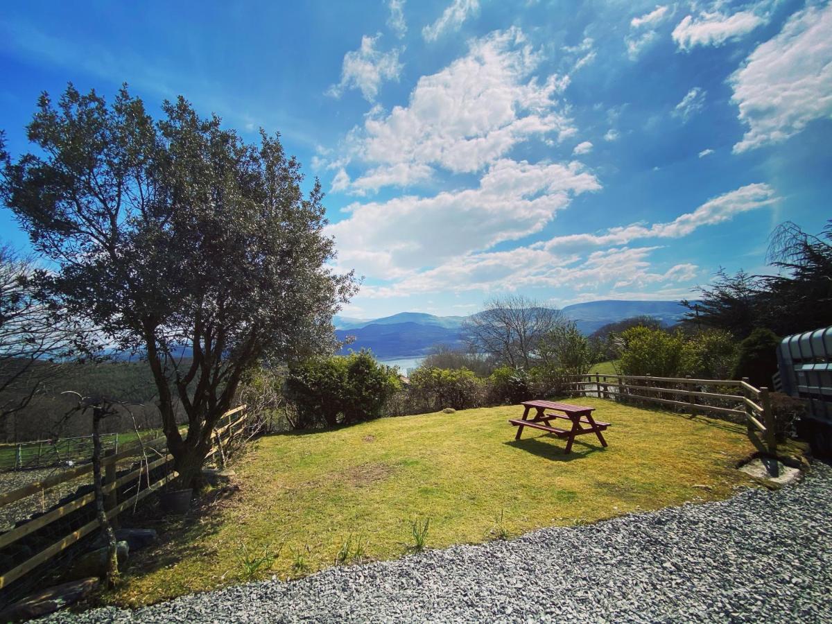 Beautiful Secluded Farmhouse With Hot Tub Villa Barmouth Esterno foto