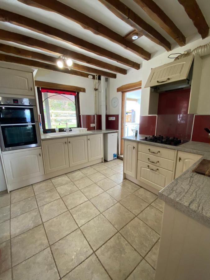 Beautiful Secluded Farmhouse With Hot Tub Villa Barmouth Esterno foto