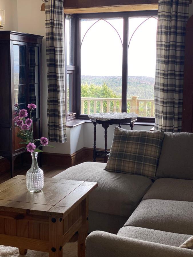 Beautiful Secluded Farmhouse With Hot Tub Villa Barmouth Esterno foto